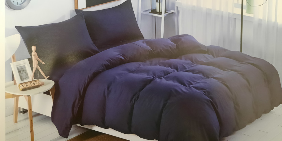 2950 din za posteljinu za bračni krevet - jednobojni tamno plavi dezen - 100% pamuk (čaršaf, navlaka za jorgan, 2 jastučnice)!