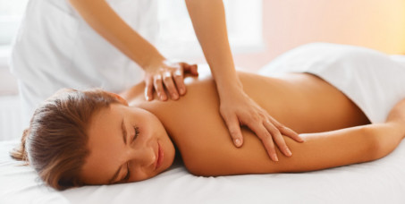 590 din za terapeutsku masažu sa ultrazvučnim razbijanjem bolnih tačaka (45 min) u SL lady 9!