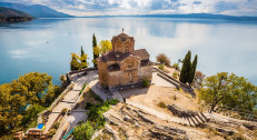 690 din za vaučer za popust na putovanje na Ohrid (2 noći + prevoz) za 78 evra!