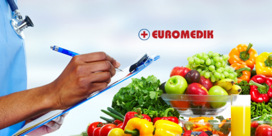 1100 din za kompletan nutricionistički pregled (određivanje procenta masnih naslaga i mišićne mase, određivanje idealne telesne težine i kalorijskog unosa) + stručni saveti o ishrani u Euromediku!