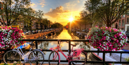 2900 din za vaučer za popust na putovanje za Dan zaljubljenih u Amsterdam (4 noćenja sa doručkom + prevoz) za 329 evra!