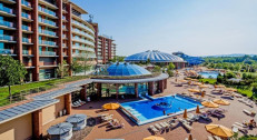51390 dinara za 2 noćenja sa polupansionom za dvoje odraslih i jedno dete do 7 god u hotelu Aquaworld Resort 4**** u Budimpe&scaron;ti!