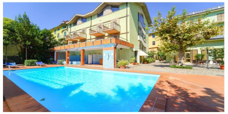 31100 din za dva noćenja sa polupansionom za dve osobe u hotelu CAPPELLI *** u Montekatiniju!