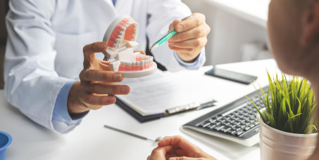 1500 din za uklanjanje zubnog kamenca i mekih naslaga u ordinaciji 3 Dentista na Novom Beogradu!