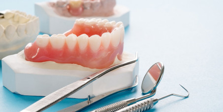 32400 din za izradu Thermosens proteza (po vilici) u ordinaciji DENTAL ARTEM u centru grada!