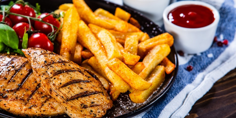 1340 din za specijalitet kuće za dvoje (pileći file,leskovački uštipci,pomfrit)+dve supe+dva deserta (čokoladni kolač/tulumbe)u restoranu Konoba Akustik II Jahorna na novoj lokaciji-Voždovac!!