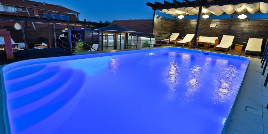 12000 din za noćenje za dvoje sa doručkom + dekoracija sobe + piće dobrodošlice + spa sadržaj (đakuzi, sauna, slana soba,fitness) u hotelu Zen u Nišu!