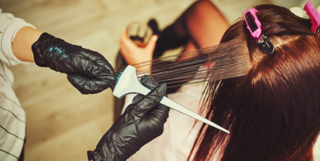 1200 din za farbanje svih dužina kose, šišanje, pakovanje i feniranje u salonu Hair Miami fashion u centru grada!