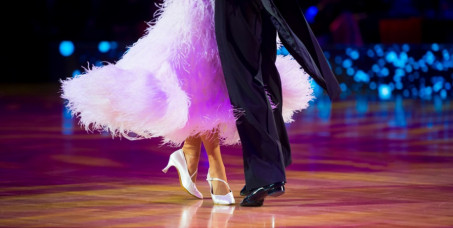 1000 din za mesec dana plesne škole po izboru: standardni i latino plesovi ili salsa,baćata,kizomba u ARMYDANCE plesnoj školi!