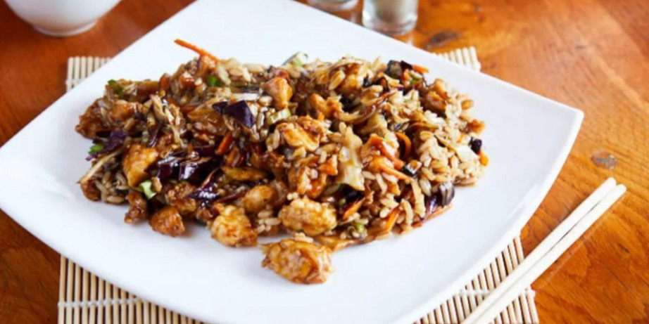588 din za dve piletine u soja sosu od 350gr u restoranu Mister Wok u Zemunu!
