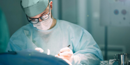  15000 din za hiruršku intervenciju u lokalnoj anesteziji do 5mm(lipoma,ateroma,mladeža,urasli nokat,urasla dlaka ili zapaljenske promene)- Gracia Medika!