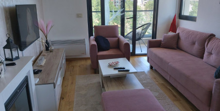 9440 din za dva noćenja (2-4 osobe) + 1.5h SPA centra tokom boravka u apartmanu MYSTIC na Zlatiboru!