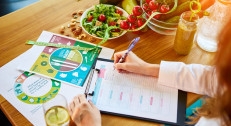 2800 din za nutricionistički pregled: biometrijsko merenje, savete i program ishrane u ordinaciji dr Spasić na Banovom brdu!
