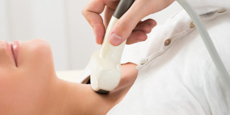 2990 din za tri ultrazvučna pregleda (UZ abdomena, UZ štitaste žlezde, UZ mokraćne bešike za žene ili UZ mokraćne bešike i prostate za muškarce) u poliklinici Health Care na Dedinju!
