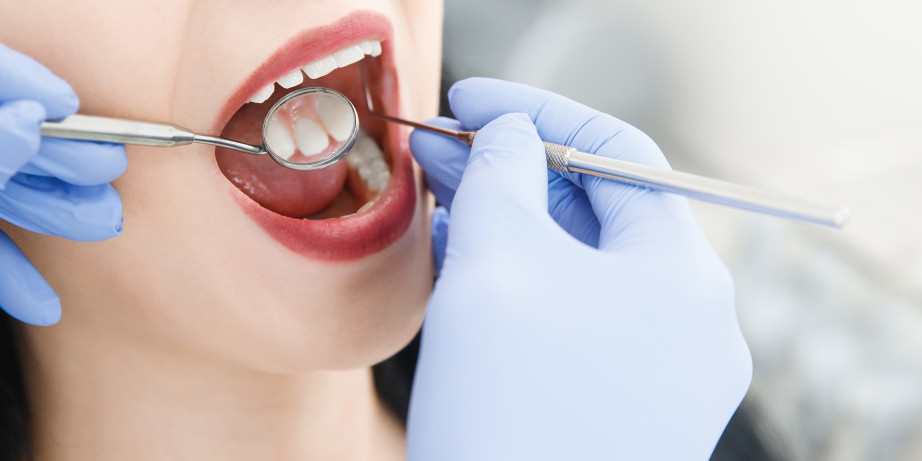 10800 din za izradu metalokeramičke krune u ordinaciji 3 Dentista na Novom Beogradu!