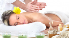 2500 din za isceljujuću masažu tela (70min) + GRATIS masaža glave i stopala u salonu Mimoza kozmetika u centru grada!