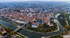 990 din za vaučer za popust na novogodišnje putovanje u Đer sa dočekom Nove godine u Budimpešti i posetom Bratislave i Beča (2 noći+prevoz) za 130€! Hedonic travel!