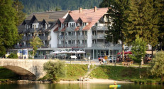 25550 din za dva noćenja sa doručkom za dve osobe u hotelu JEZERO**** na Bohinjskom jezeru!