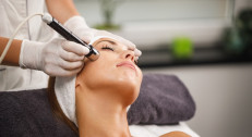 3850 din za mezoterapiju bez igle,tretman za podmlađivanje, hidrataciju i regeneraciju kože lica u kozmetološkom centru Iva Derma na Dorćolu!