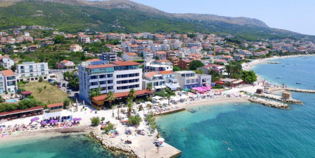 1890 din za popust na noćenje sa doručkom za dve osobe u deluxe sobi sa pogledom na more u hotelu San Antonio u Splitu za 140&euro;!