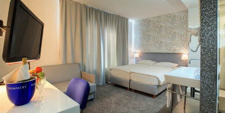 1390 din za popust na noćenje sa doručkom za dve osobe u standardnoj dvokrevetnoj sobi u hotelu Jona u Splitu za 110&euro;!