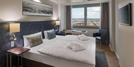 31930 din za dva noćenja sa doručkom za dvoje u dvokrevetnoj sobi u hotelu Park Inn by Radisson Berlin  Alexanderplatz**** u Berlinu!