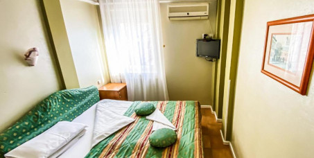 1500 din za vaučer za popust na dva noćenja za dvoje u hotelu Garni RIMSKI ** u Novom Sadu za 9000 dinara!