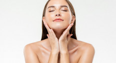 3300 din za detox & lift tretman blistave kože: ultrazvučno čišćenje lica,maska i japanska masaža (60min) u kozmetološkom centru Iva Derma na Dorćolu!