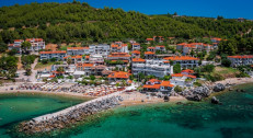 890 din za ostvarivanje popusta na letovanje u Lutri (10 noćenja + prevoz) od 116€! Polazak 19.09.2025.!