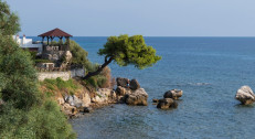 1990 din za ostvarivanje popusta na letovanje u Lutri (10 noćenja + prevoz) od 238€! Polazak 01.07.2025.!