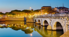 2600 din za ostvarivanje popusta na putovanje u Južnu Italiju (3 noćenja u hotelu + 1 noćenje na brodu + prevoz) za 305€!
