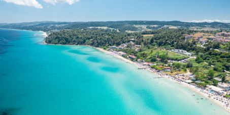 2500 din za ostvarivanje popusta na letovanje u KALITEI u apart hotelu Okeanis (10 noćenja+ prevoz) od 333€! Polasci u julu i avgustu!