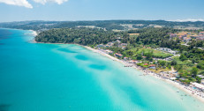 2500 din za ostvarivanje popusta na letovanje u KALITEI u apart hotelu Okeanis (10 noćenja+ prevoz) od 333€! Polasci u julu i avgustu!