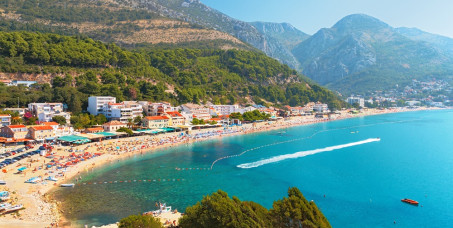 2990 din za vaučer za popust na letovanje u Lux Vili Sunce u julu (7 noćenja + doručak,ručak i večera u Konobi Akustik) za 300€!