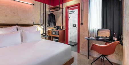 26390 din za dva noćenja sa doručkom za dvoje u standardnoj dvokrevetnoj sobi u hotelu Dave Red Athens u Atini!