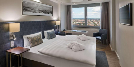 31930 din za dva noćenja sa doručkom za dvoje u dvokrevetnoj sobi u hotelu Park Inn by Radisson Berlin  Alexanderplatz**** u Berlinu!