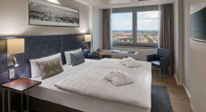 31930 din za dva noćenja sa doručkom za dvoje u dvokrevetnoj sobi u hotelu Park Inn by Radisson Berlin  Alexanderplatz**** u Berlinu!