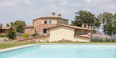 35270 din za dva noćenja sa doručkom za dve osobe u CIGNELLA RESORT TUSCANY u Toskani!