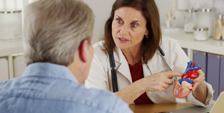 4900 din za pregled interniste /EKG i ultrazvuk srca u ordinaciji HERZ MEDIKA na Vračaru!