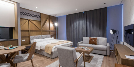 1850 din za popust na polupansion za četiri osobe u deluxe studiju + 2h wellness centra u hotelu Vila Borova 4* na Zlatiboru za 144€!