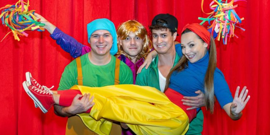 350 din za kartu za predstavu "Snežana i patuljci" na Sceni za decu Akademije 28 na  ...