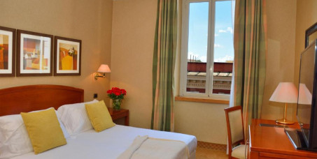 29160 din za dva noćenja sa doručkom za dvoje u standardnoj dvokrevetnoj sobi u LH Hotel Lloyd u Rimu!