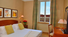 29160 din za dva noćenja sa doručkom za dvoje u standardnoj dvokrevetnoj sobi u LH Hotel Lloyd u Rimu!