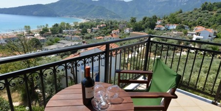 1100 din za popust na letovanje na TASOSU  u vili Galanis, Golden Beach  (10 noćenja + prevoz + trajekt) od 143€!