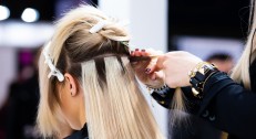 400 din za nadogradnju kose po pramenu u salonu Professional beauty and spa u Žarkovu!