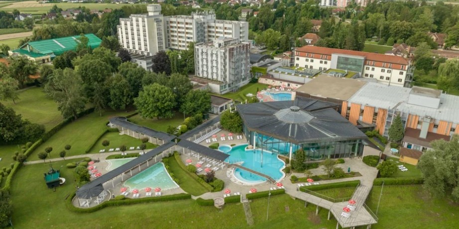 6430 din za popust na dva noćenja sa polupansionom za dvoje odraslih i dvoje dece (radnim danima) + korišćenje termi u hotelu Radin**** u Radencima za 311€!