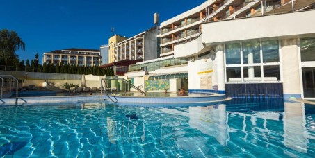 5750 din za popust na dva noćenja sa doručkom za dve osobe u standard sobi (radnim danima) + kori&scaron;ćenje termalnog parka Terme 3000 i wellness centra u hotelu LIVADA 5* u Moravskim Toplicama za 279&euro;!