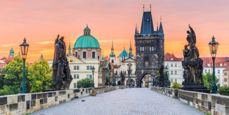 1100 din za popust na putovanje u Prag sa posetom Drezdenu i Karlovim Varima (3 noćenja+ prevoz) za 139€ - Eta tours!