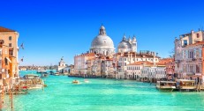 690 din za vaučer za popust na putovanje u  Severnu Italiju - Lido di Jesolo, Venecija, Verona, Padova(1 noćenje + prevoz) za 79&euro;!